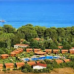 Odile By Naturelife Hotel 3*