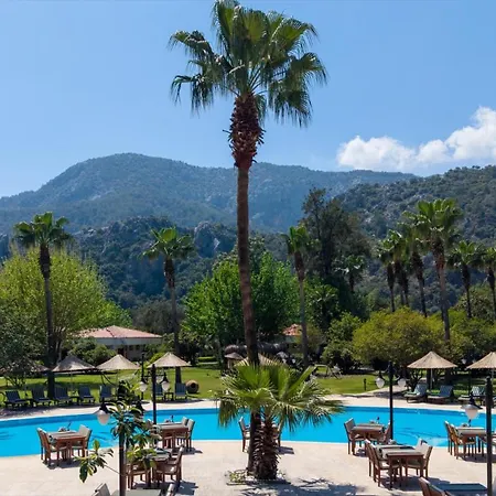 Odile By Naturelife Hotel 3*